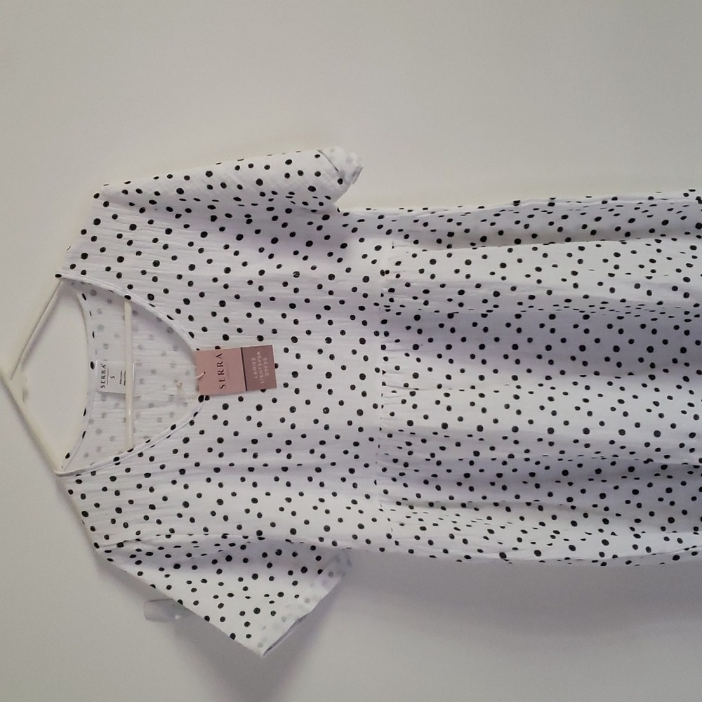 Serra organic cotton lightspun dress - white with black dots